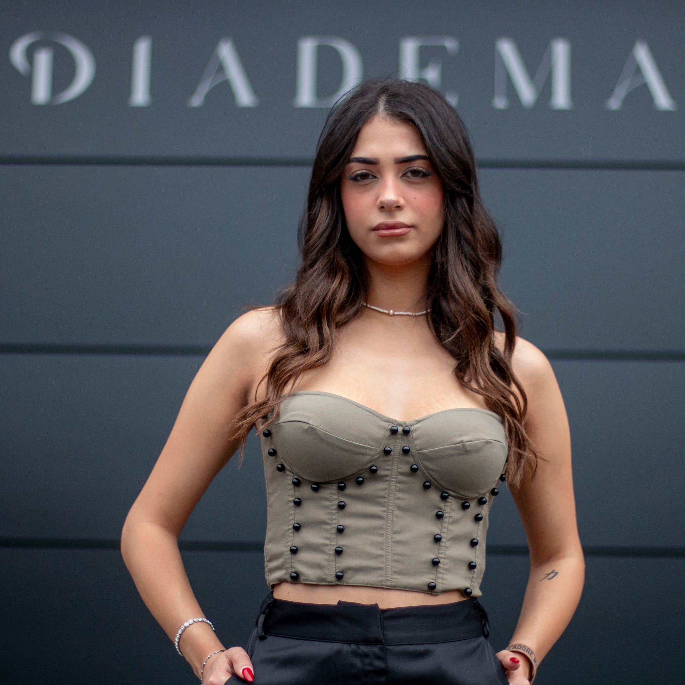 Top con applicazioni Kaos